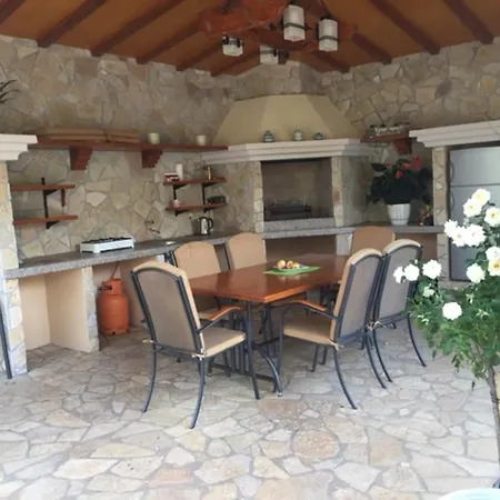 Βίλα Zelina Ποντγορίτσα